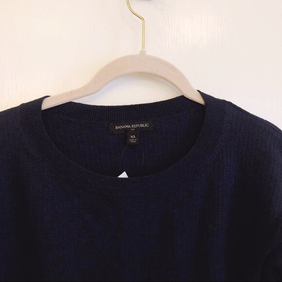 Banana Republic Blue Seed Stitch Crew Neck Top - Picture 3 of 10
